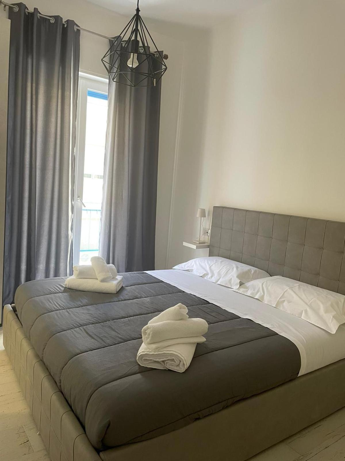 Maison Appartaments Bari Esterno foto